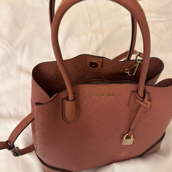 Michael Kors Rose Tote Bag - Picture 1 of 13